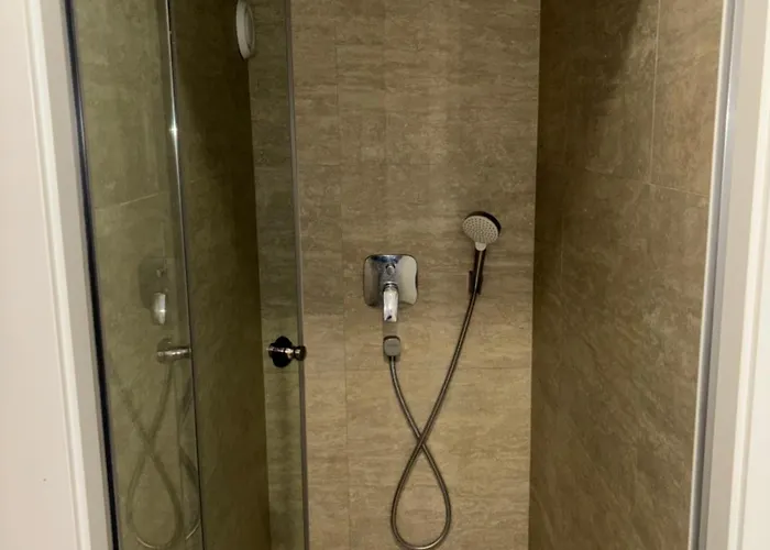 Tenea & 즐라티보